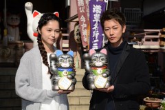 佐藤健、宮崎あおいに翻弄される？距離が縮まらず…緊張