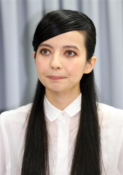 【ベッキー＆ゲス不倫疑惑】騒動には触れず…ベッキー、ラジオ番組最終回