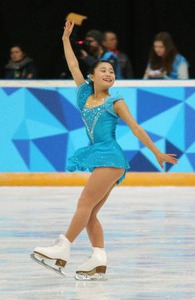 フィギュアで白岩優奈がＳＰトップ 冬季ユース五輪