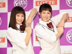 広瀬すず“リアル仲良し”とCM共演「不思議な感じ」