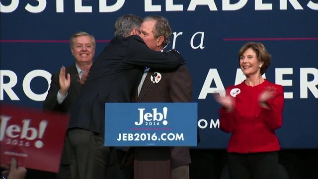 【米大統領選】 ブッシュ前大統領が弟応援 低迷打開目指す