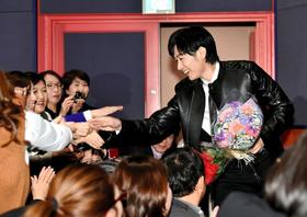 ディーン・フジオカ様に黄色い声援！主演映画イベントに応募１万通