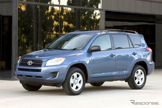 トヨタ RAV4 、米国でリコール112万台…シートベルトの不具合