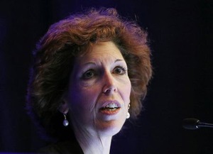 米経済足元の弱含み克服へ、当面は緩和必要＝連銀総裁
