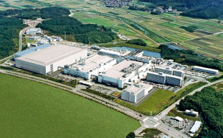 液晶拠点を集約=天理工場など生産停止—シャープ