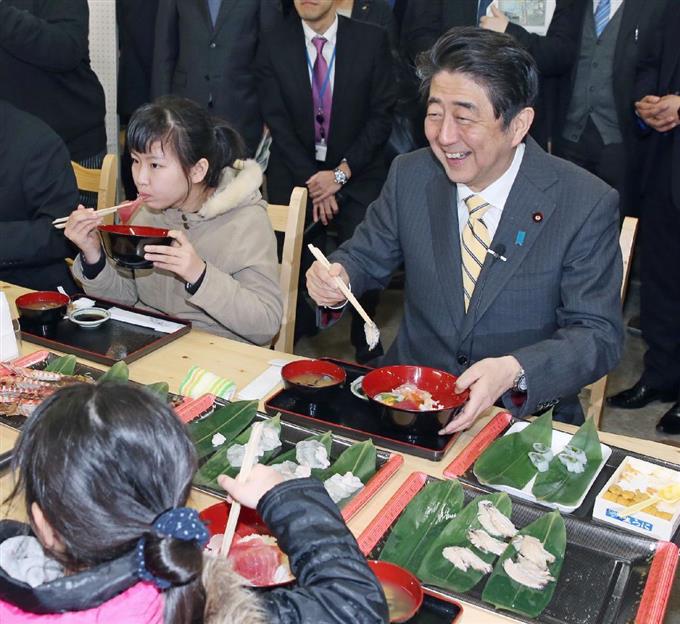 「地域に合う復興進める」 首相、震災5年で決意