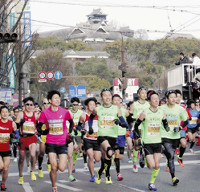 フル男子・杉枝さん初Ｖ 熊本城マラソン 2016年02月22日