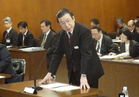 大阪市教委の教科書巡る住民調査に動員か 育鵬社版採用