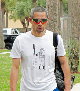 イチローのキャンプインTシャツ/メモ