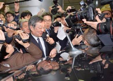薄氷:シャープ再建/中 鴻海へ拭いがたい不信感 終盤、揺れた経営陣