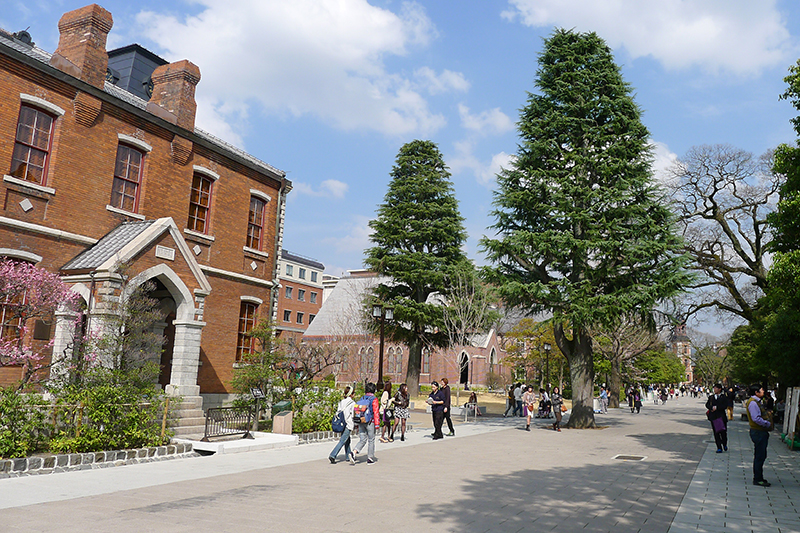 <兵庫・大学生死亡>合宿中の同志社大男子1年生、ホテルで