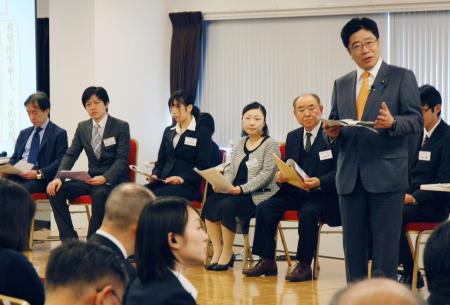 「1億総活躍」の対話集会が仙台でスタート プラン策定へ国民の声反映