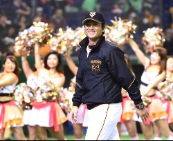 巨人高橋監督が本拠地初白星、クリーンアップが機能