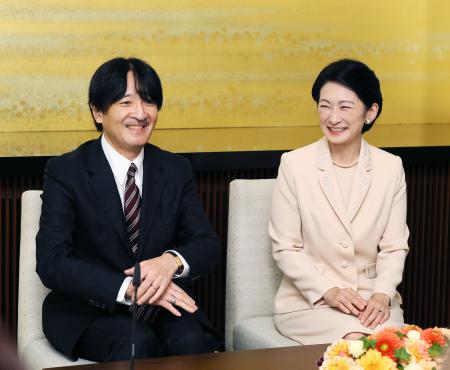 秋篠宮夫妻のイタリア訪問検討 - 宮内庁、国交樹立150周年