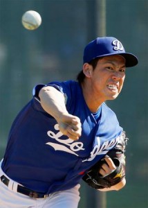 マエケン“初”マウンドで３８球 主力打者抑えた！