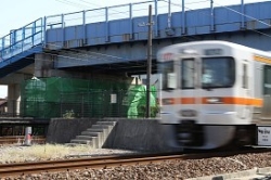 <認知症男性JR事故死>家族側が逆転勝訴 最高裁