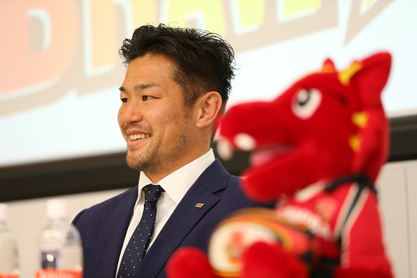 日本代表元主将・廣瀬俊朗氏引退会見。「W杯で自分の作りたい状況作れた」