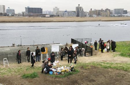 川崎中１殺害 １８歳少年、傷害致死認める ２人目、地裁で初公判