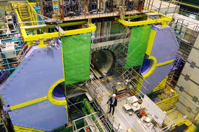 国内最大級の加速器改造 高エネ研、宇宙の謎探る