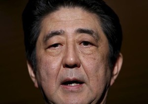 【参院予算委】 安倍首相、消費税10%「予定通り」