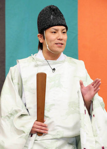 狩野英孝、破局道報にはダンマリ 神主として先輩芸人のDVDヒット祈願