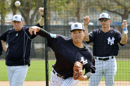 ヤンキース田中、打者を相手に３０球