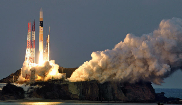 民間の宇宙事業参入を後押し 関連法案を閣議決定