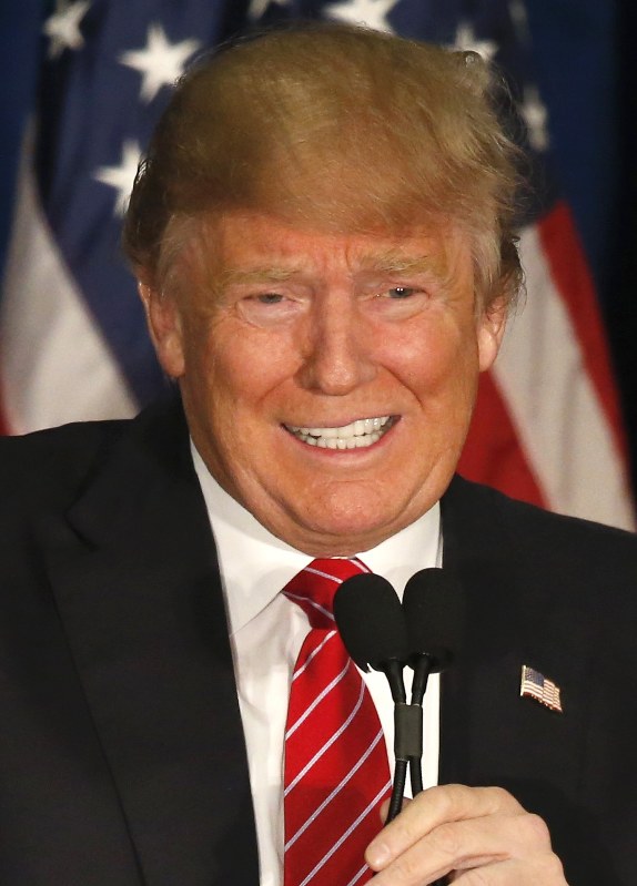 16年大統領選 トランプ氏、主張撤回 拷問発言「違法な命令しない」