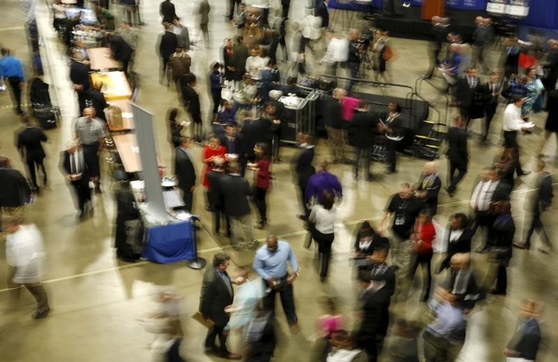 2月の米非農業部門雇用者数、19万人増に加速の見通…