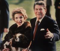 ナンシー・レーガンさんが９４歳で死去 女優へて米ファーストレディーに アルツハイマーの夫を献身的に支え…