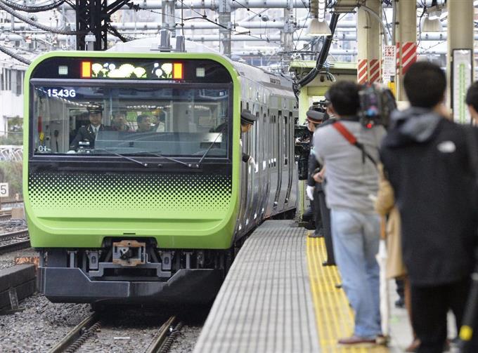 山手線の新型車両が再出発 ３カ月ぶり営業運転