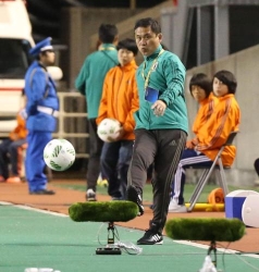 “終戦”なでしこ佐々木監督「勝てなかったのは僕のせい」