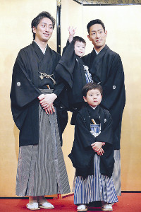 勘九郎、２人の息子が来年２月に初舞台「父も喜んでいると思う」