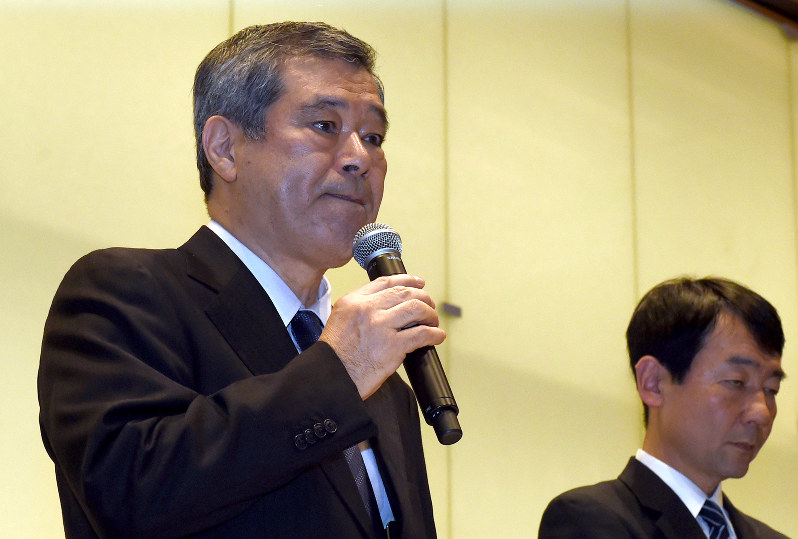 野球賭博:「うみ出し切れず」巨人４人目、球団幹部沈痛