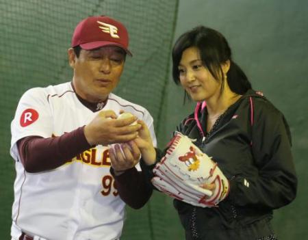 藤原紀香 ２５日楽天開幕戦で人生初の始球式、ノーバン宣言も