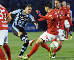 大久保Ｗ首位弾 寿人に並ぶＪ最多158得点＆チームは７年ぶり浮上