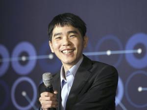 韓国のプロ棋士が初勝利 人工知能に１勝３敗