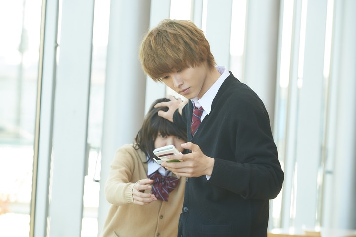 「オオカミ少女と黒王子」山崎賢人扮する恭也のドSぶり全開な場面写真