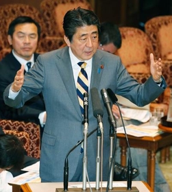 税収減なら増税延期も排除せず