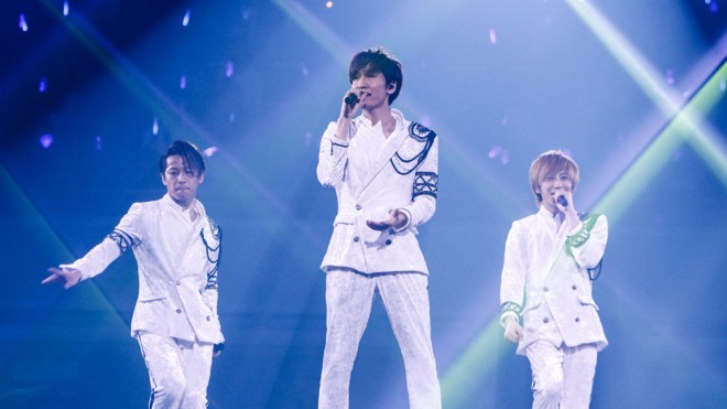 【ライブレポート】w-inds.、15周年記念はシングル全曲ライブ。「何の心配もなくついてきてください」