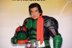 藤岡弘、伝説再び! 仮面ライダー“マスクオフ”でファンの前に初登場