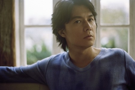 福山雅治、ジョン･ウー監督最新作で主演 - 高倉健さん主演作の再映画化版