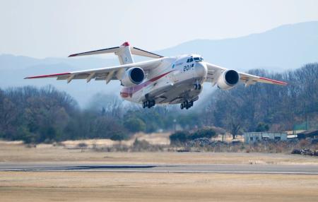 空自、次期輸送機内を初公開