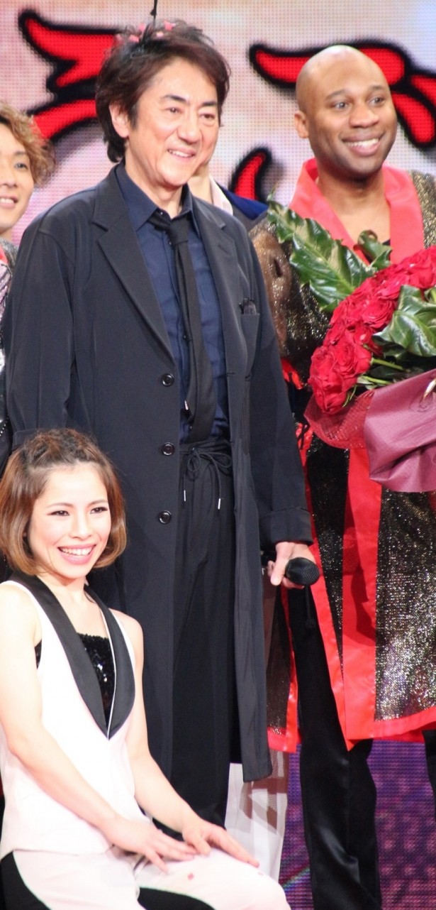 堂本光一主演「SHOCK」1400回達成、昨年の事故乗り越え感慨