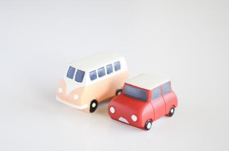 家族で“車を複数持つ人”必読! 保険料を安くする「オトクな割引」