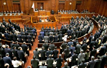 ドローン規制法が成立＝官邸、皇居上空の飛行禁止