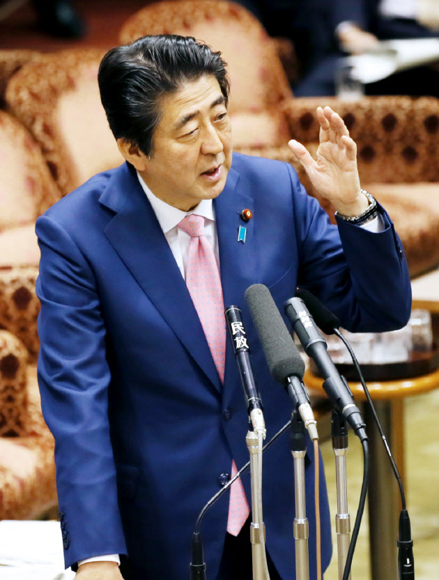 首相、衆参同日選５月判断へ - 消費増税先送り視野