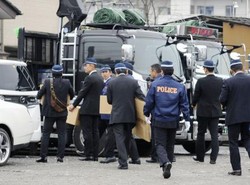 運転手、渋滞情報知りながら追突 - 減速「間に合わなかった」