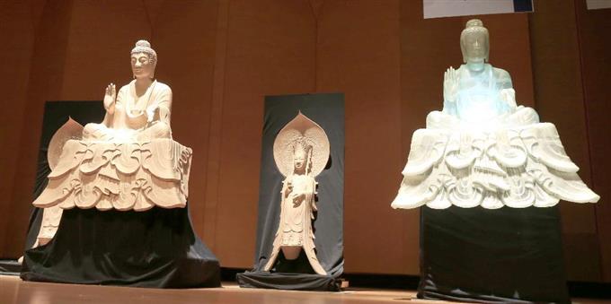 目指せ「クローン仏像」 富山、制作中の釈迦三尊像公開