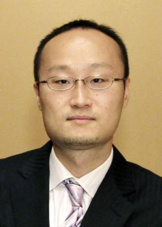 ＜将棋＞棋王戦 渡辺明竜王が４連覇達成 ２冠守る